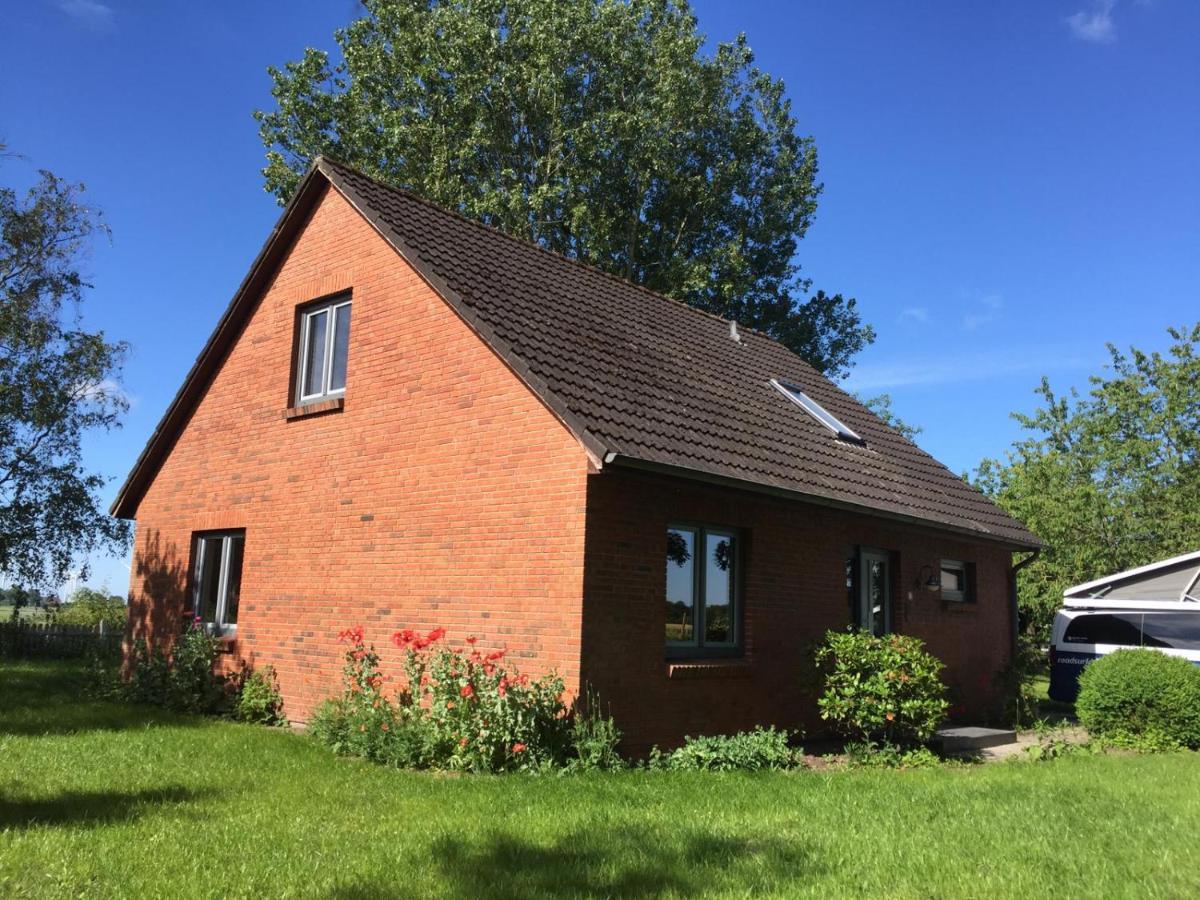 Ferienhaus Mit Garten In Nordseenaehe Langenhorn Luaran gambar